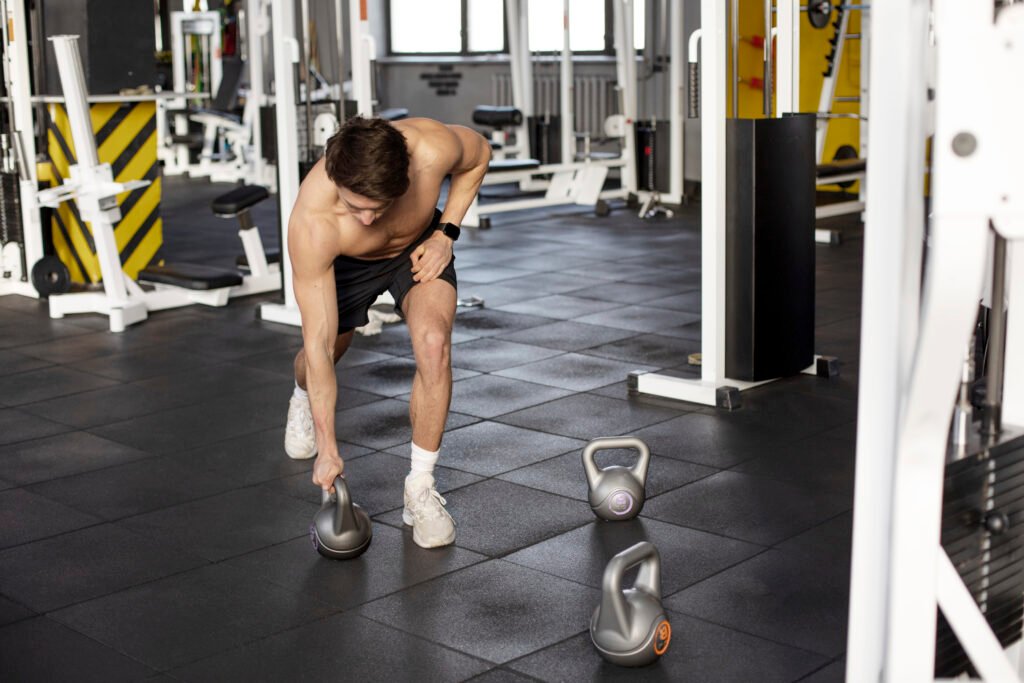 Rubber Gym Flooring Explained, Tiles vs Rolls, Thickness and What Commercial Gyms Should Buy
